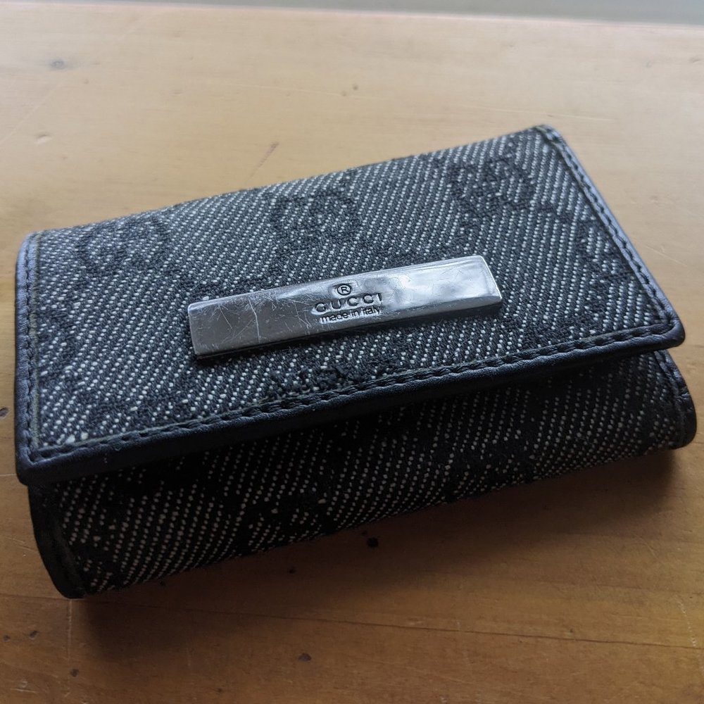 Gucci wallet